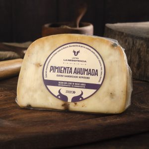 Queso Sabor Pimienta Ahumada 300g. - Tambo La Resistencia